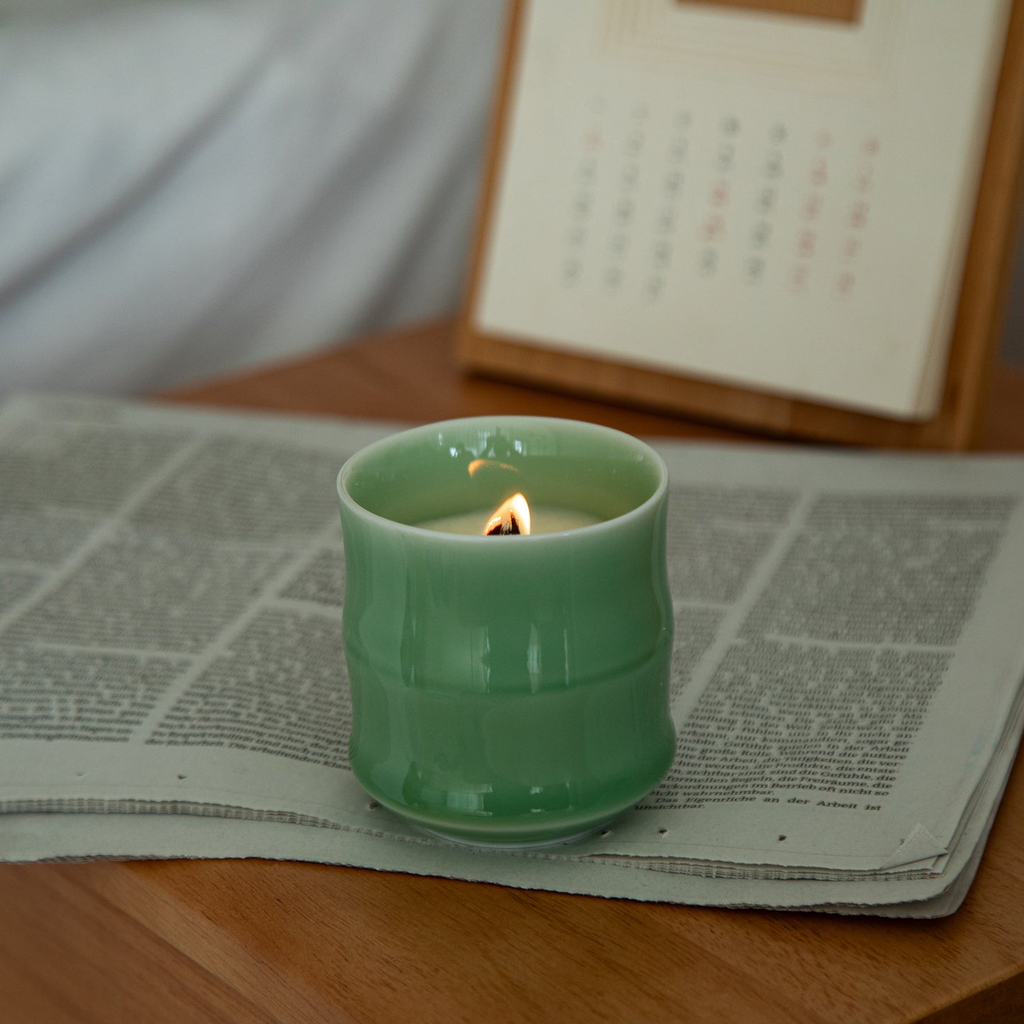 Candle in Di-ceramic vessel - plum green