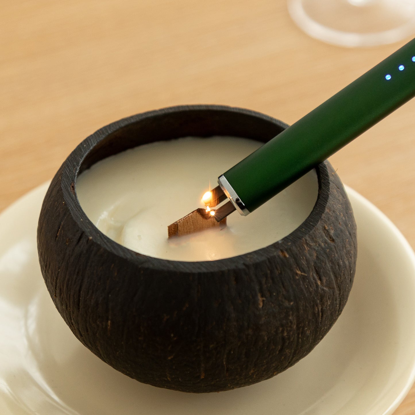 Scented candle "Coconut shell"