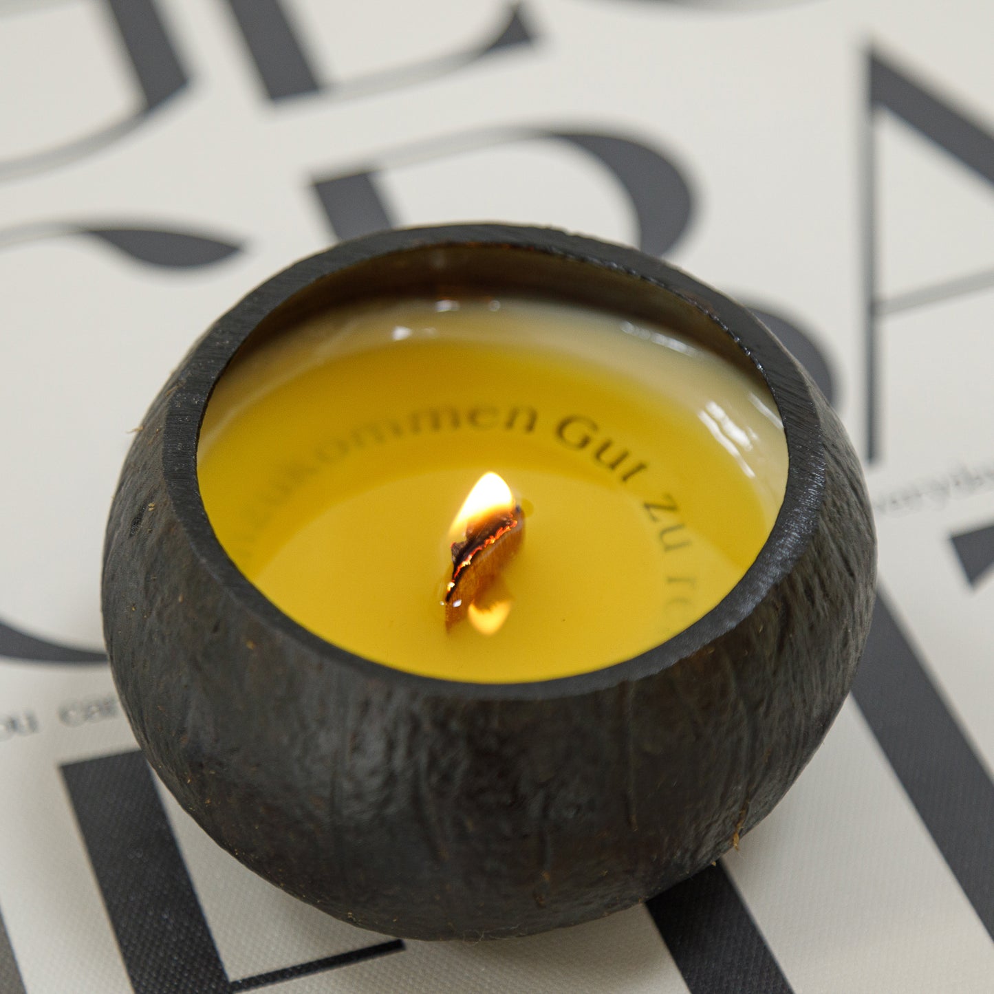 Scented candle "Coconut shell"