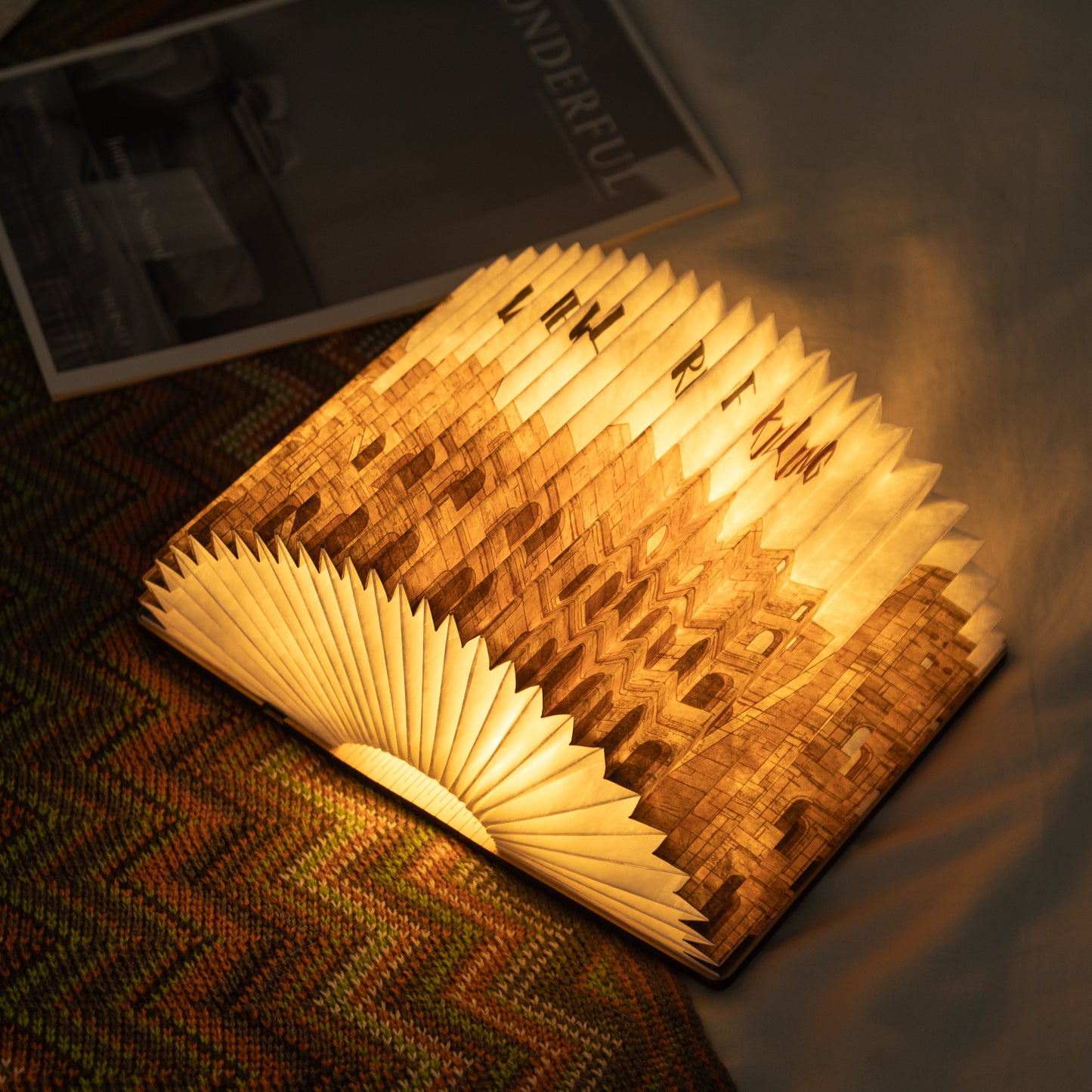 360 Degree Book Lamp Roman Colosseum