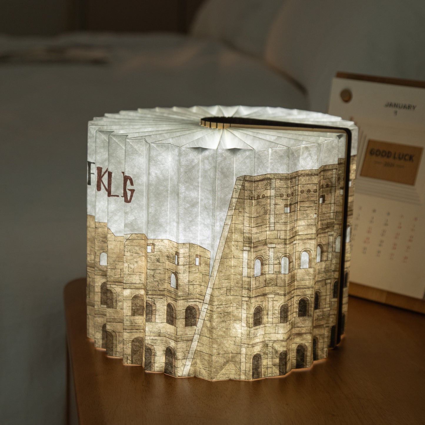 360 Degree Book Lamp Roman Colosseum