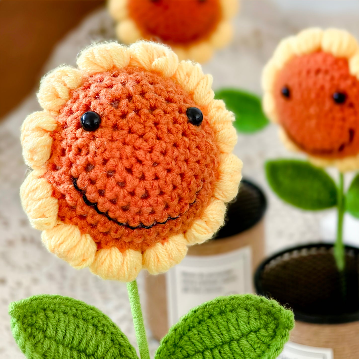 Handgemachter Strick-Sonnenblumen-Stifthalter