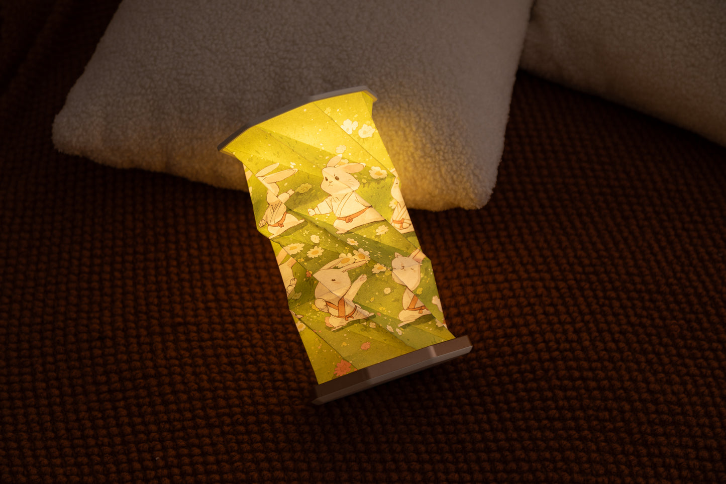 Rotating LED lamp "Kung Fu Rabbit" 