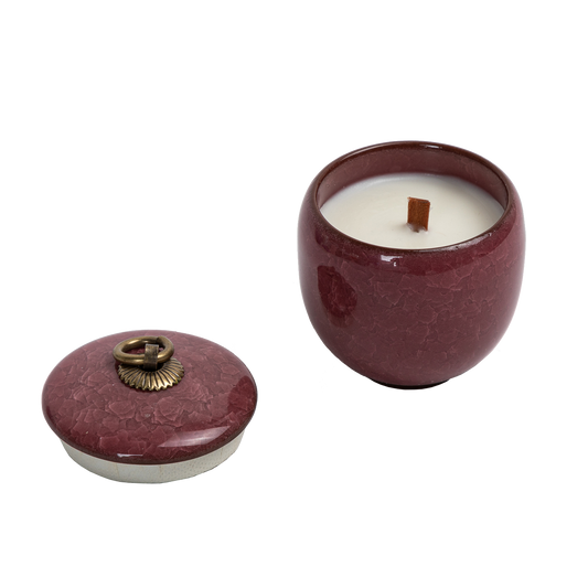 Candle in ceramic tea container with craquelé – rose red 